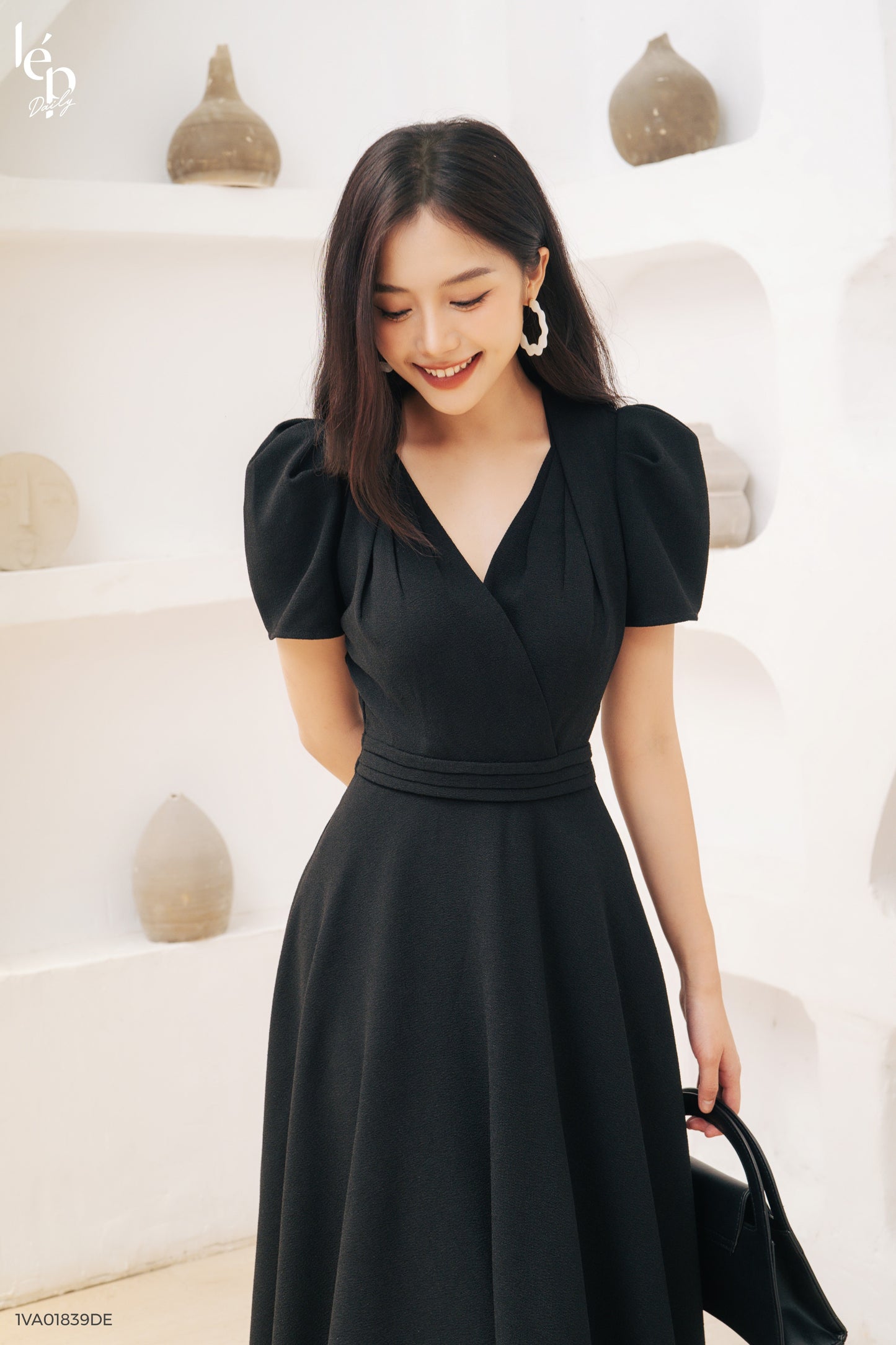 Black V-Neck Midi Dress - Dat'choice | A Designer V-Fashion Store