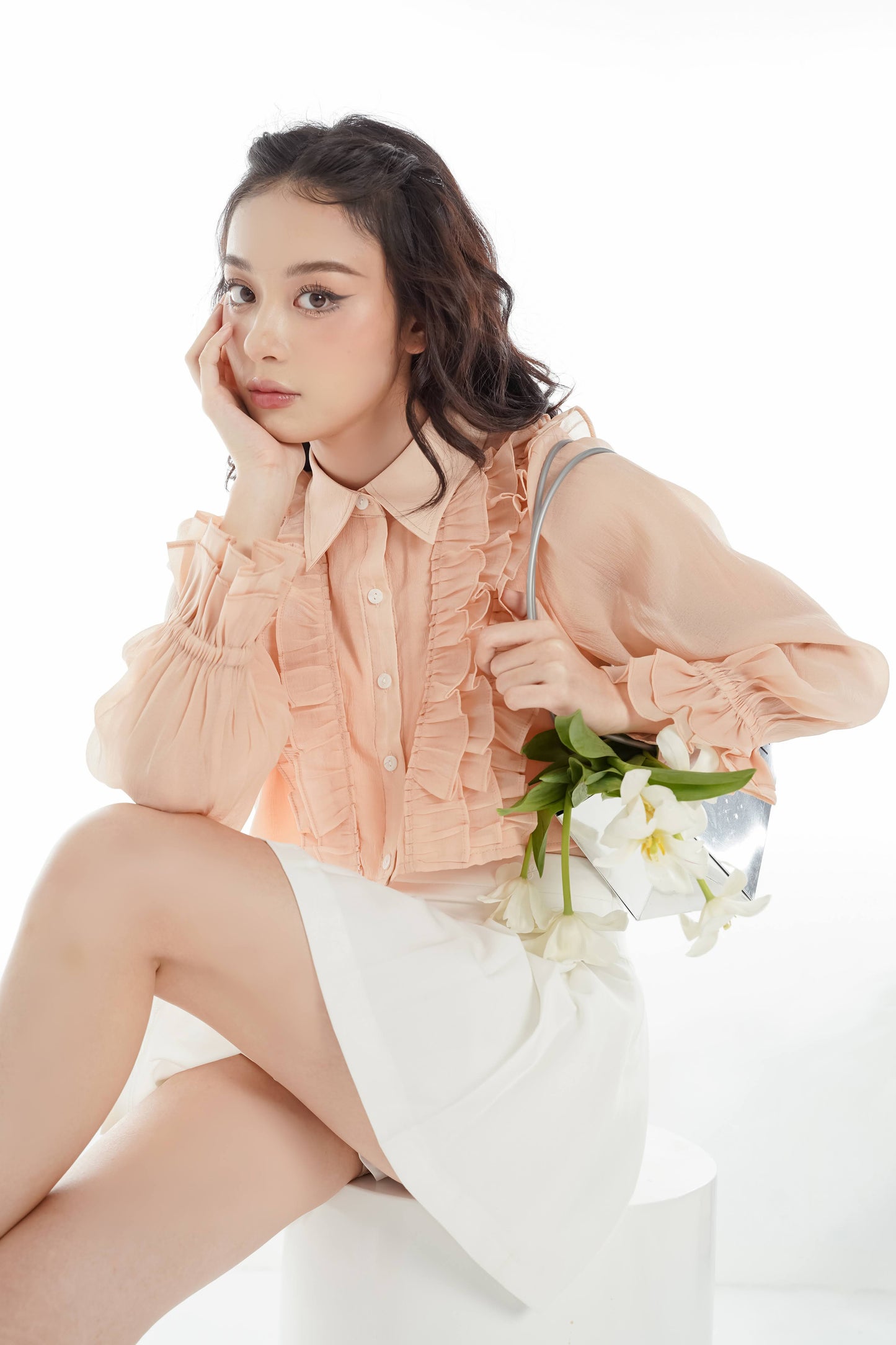 Lyna Shirt - Crop Top With Long Sleeves And A Unique Collar Design