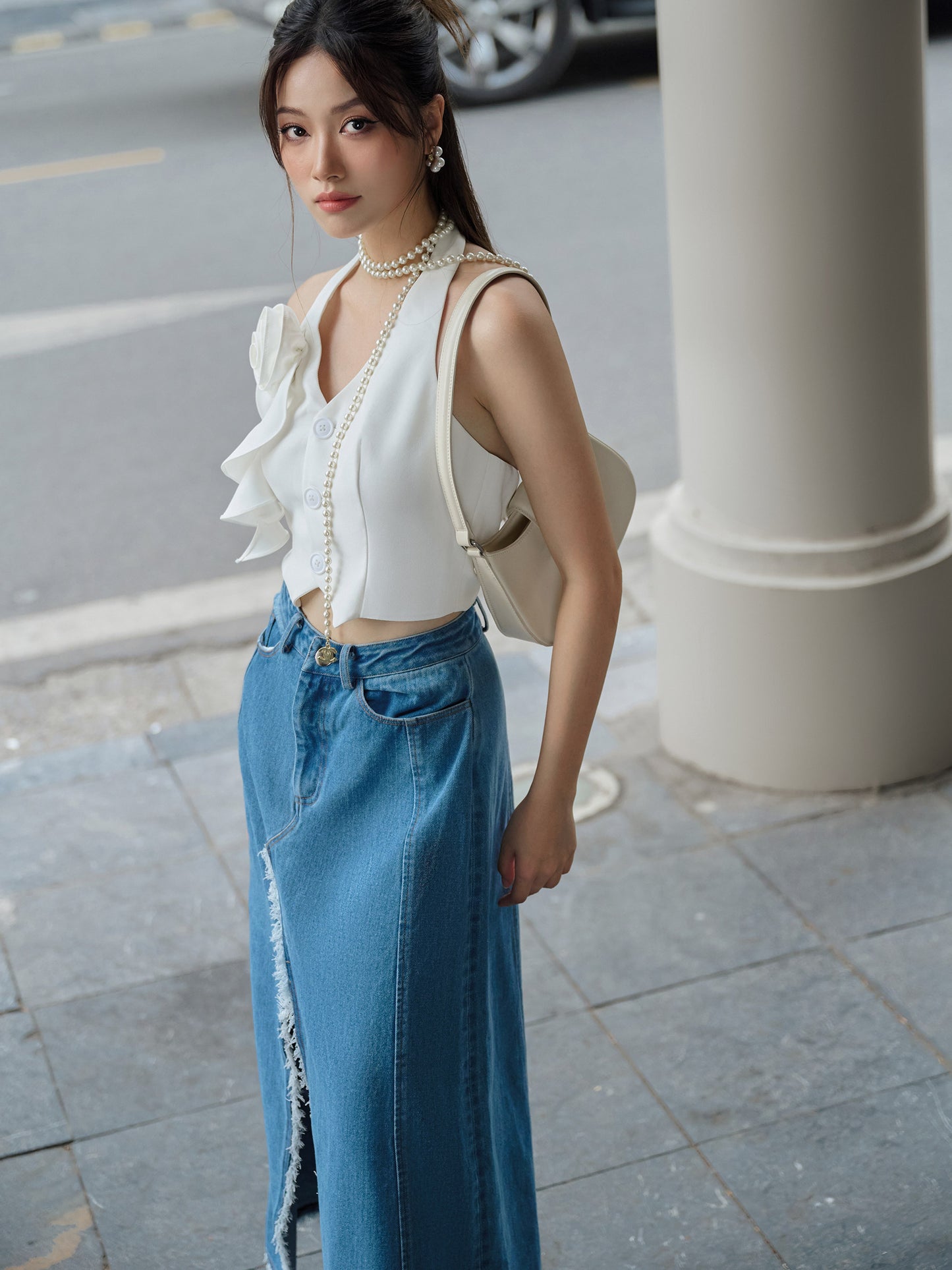 Tinny Skirt - Stylish Washed Denim Slit Skirt