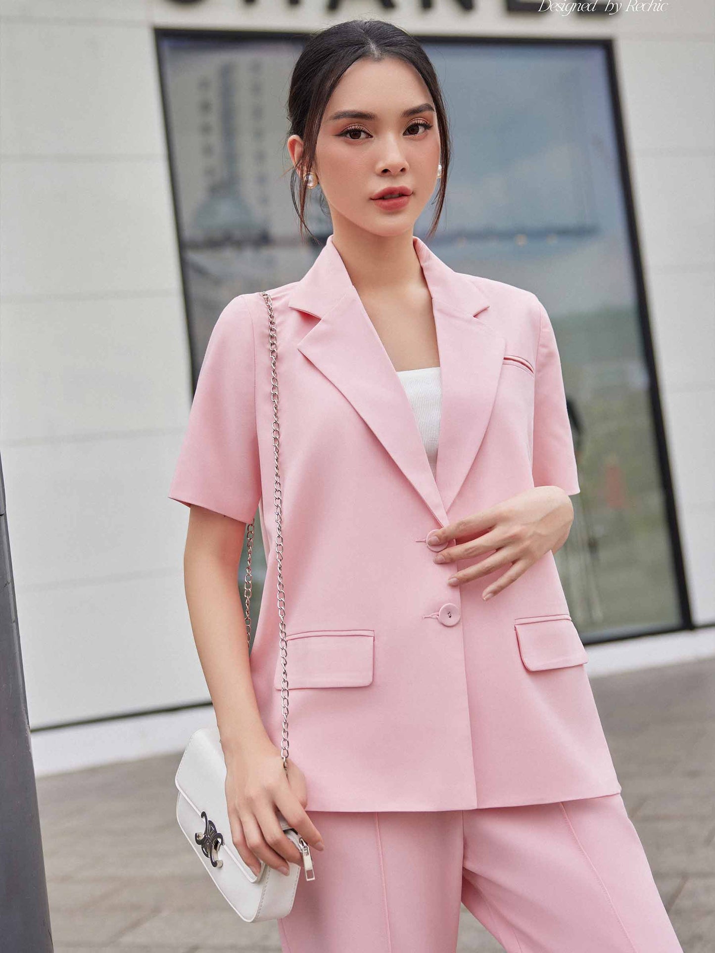 Jiso Vest - Basic Short-Sleeved Vest With A Sleek Office Style, Elegant Silhouette